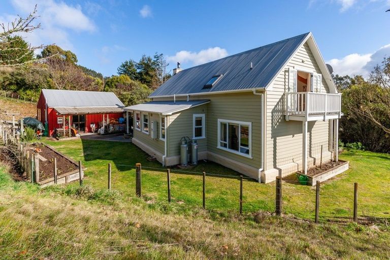 Photo of property in 8 Ramsay Drive, Acacia Bay, Taupo, 3385