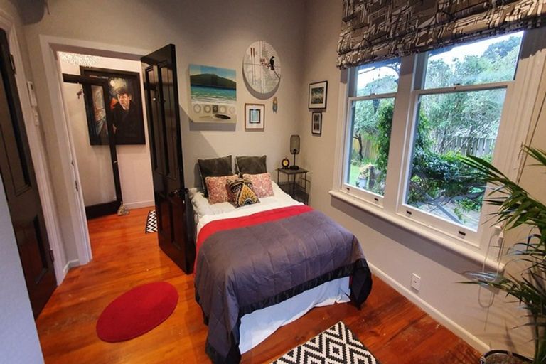 Photo of property in 192 Raumati Road, Raumati Beach, Paraparaumu, 5032