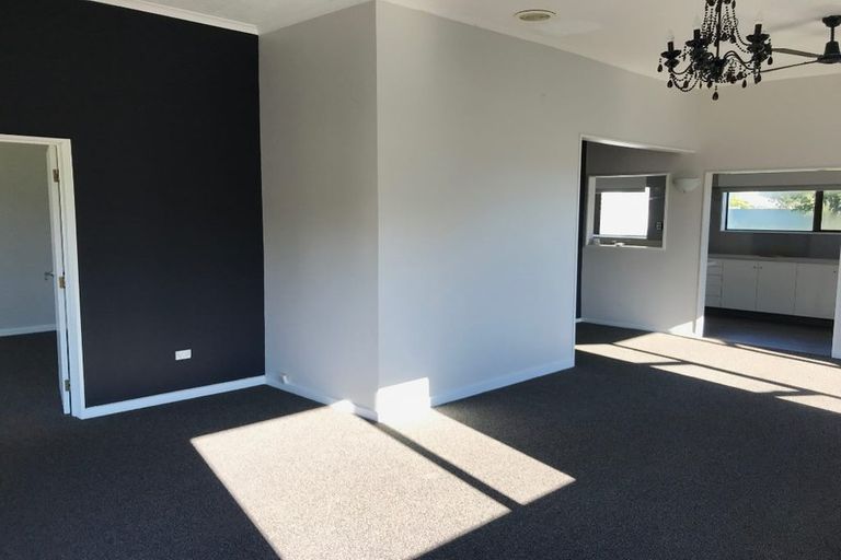 Photo of property in 541 Pound Road, Yaldhurst, Christchurch, 7676