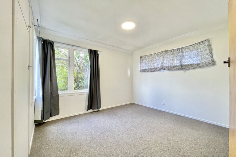 Photo of property in 14 Terawhiti Terrace, Karori, Wellington, 6012