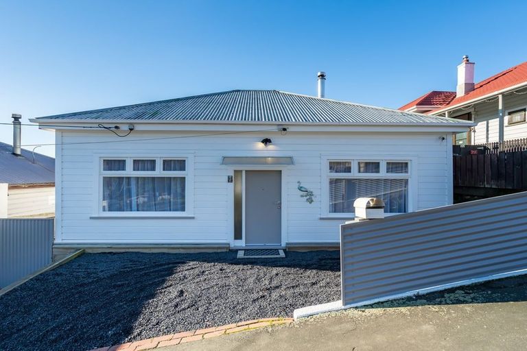 Photo of property in 19 Cole Street, Caversham, Dunedin, 9012