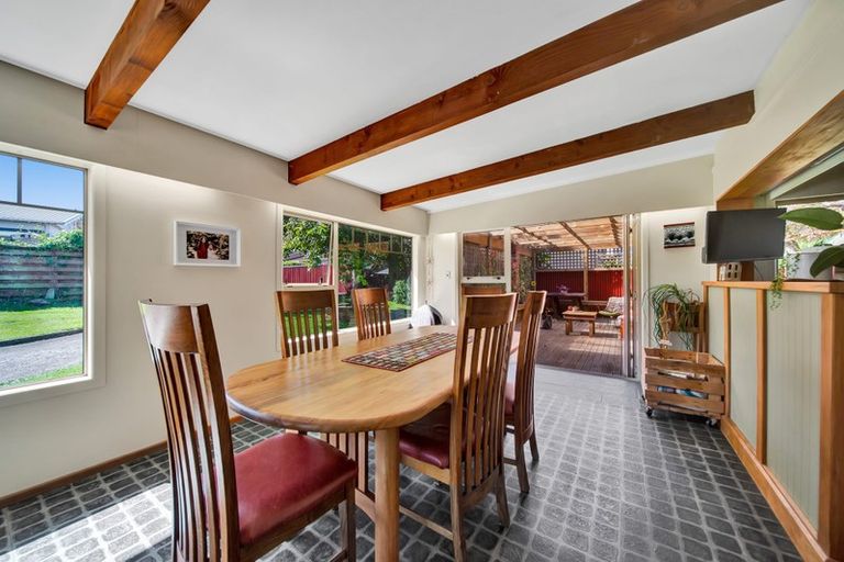 Photo of property in 41 Dives Avenue, Hawera, 4610