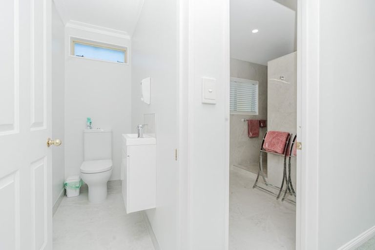 Photo of property in 6 Longford Court, Forest Lake, Hamilton, 3200