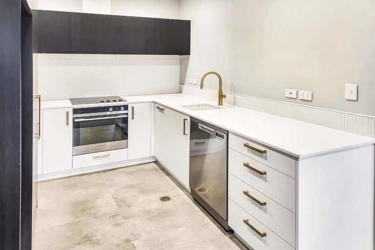 Photo of property in 112/157 Waterloo Road, Hutt Central, Lower Hutt, 5010