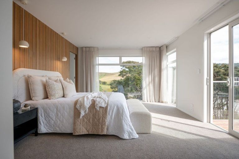 Photo of property in 98 Omahina Street, Raglan, 3225