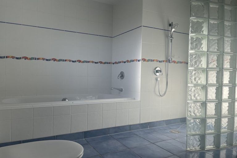 Photo of property in Casa Bella, 16/427 Albany Highway, Albany, Auckland, 0632