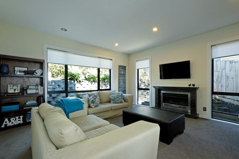 Photo of property in 92 Schnapper Rock Road, Schnapper Rock, Auckland, 0632