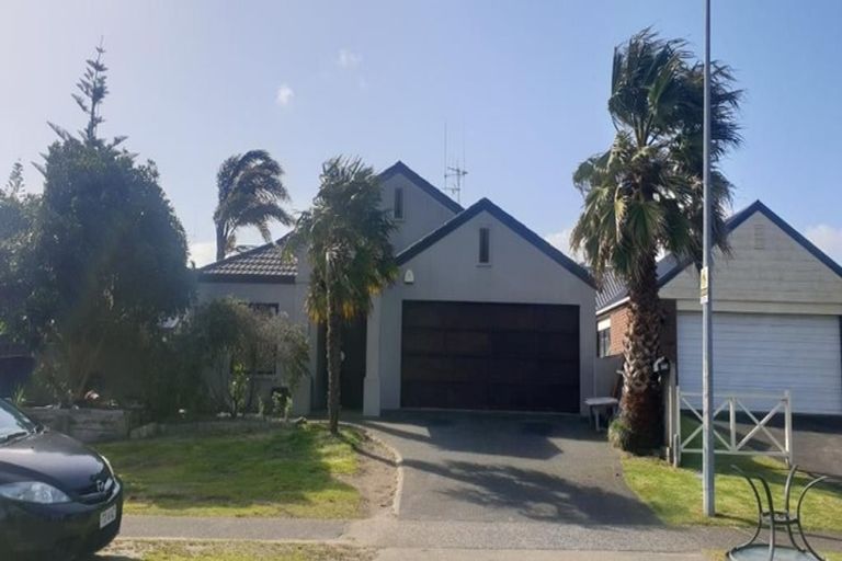 Photo of property in 115a Dickson Road, Papamoa Beach, Papamoa, 3118