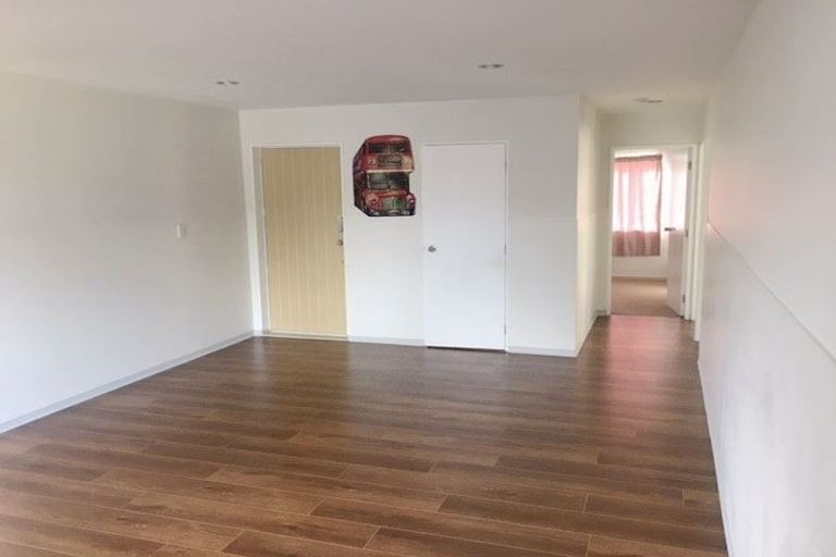 Photo of property in 57 Glendene Avenue, Glendene, Auckland, 0602