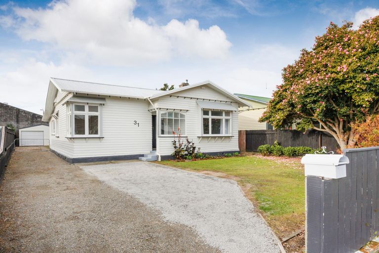 Photo of property in 31 Lombard Street, Palmerston North, 4410