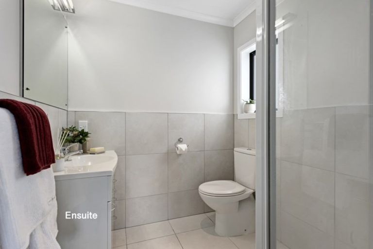 Photo of property in 30a Miro Street, Trentham, Upper Hutt, 5018