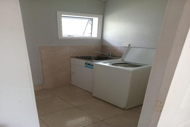 Photo of property in 82 Stredwick Drive, Torbay, Auckland, 0630