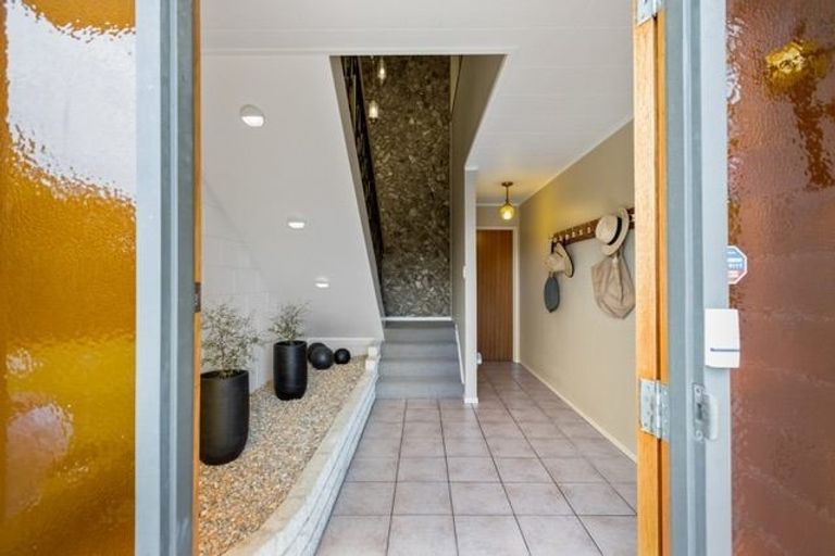 Photo of property in 25 Laurent Place, Greenmeadows, Napier, 4112