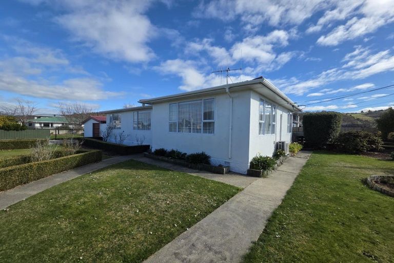 Photo of property in 52 Taward Street, Oamaru North, Oamaru, 9400