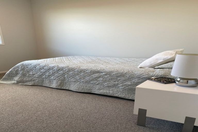 Photo of property in 1 Komata Crescent, Papamoa Beach, Papamoa, 3118