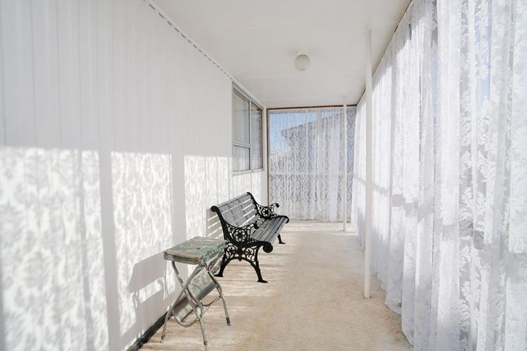 Photo of property in 76 Paterson Street, Grasmere, Invercargill, 9810