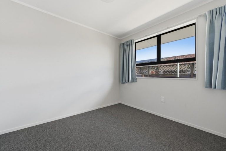 Photo of property in 402a Ngatai Road, Bellevue, Tauranga, 3110