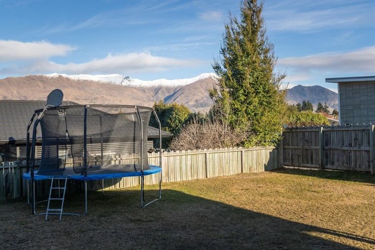 Photo of property in 116 Rob Roy Lane, Wanaka, 9305