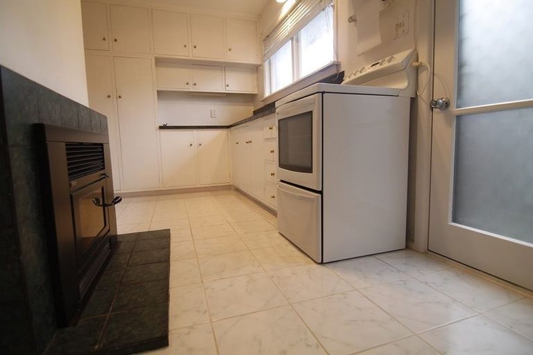 Photo of property in 131 Kendal Avenue, Burnside, Christchurch, 8053