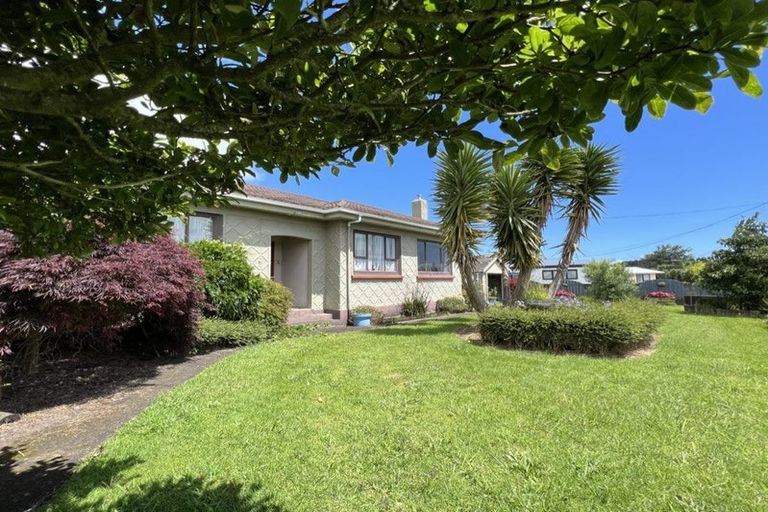 Photo of property in 51 Seymour Street, Waitara, 4320