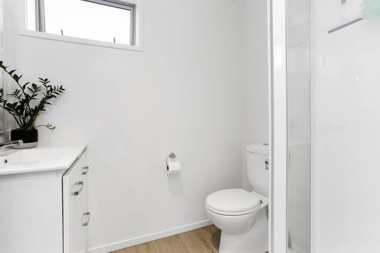 Photo of property in 44e Ambler Avenue, Glen Eden, Auckland, 0602