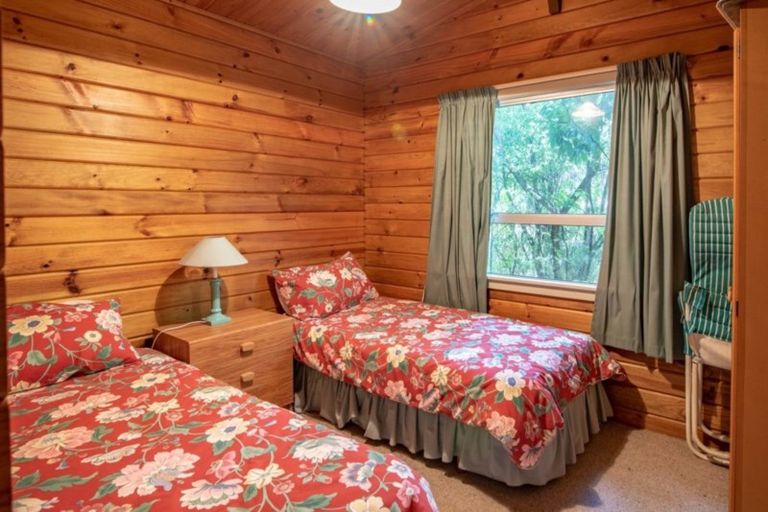 Photo of property in 19 Hempleman Drive, Akaroa, 7520