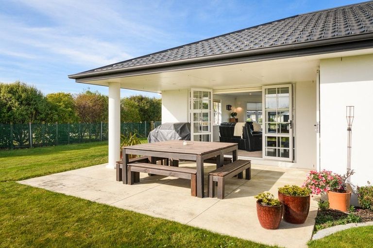 Photo of property in 137 Mount Taylor Drive, Feilding, 4775