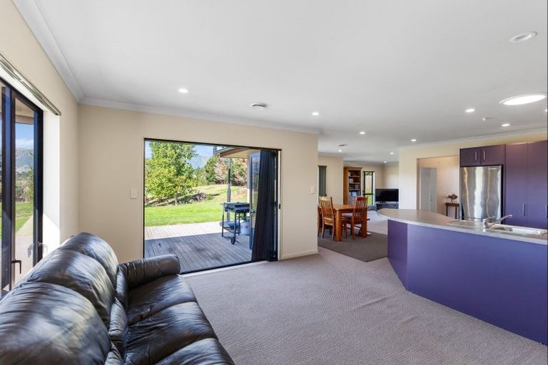 Photo of property in 69 Stafford Street, Shannon, 4821