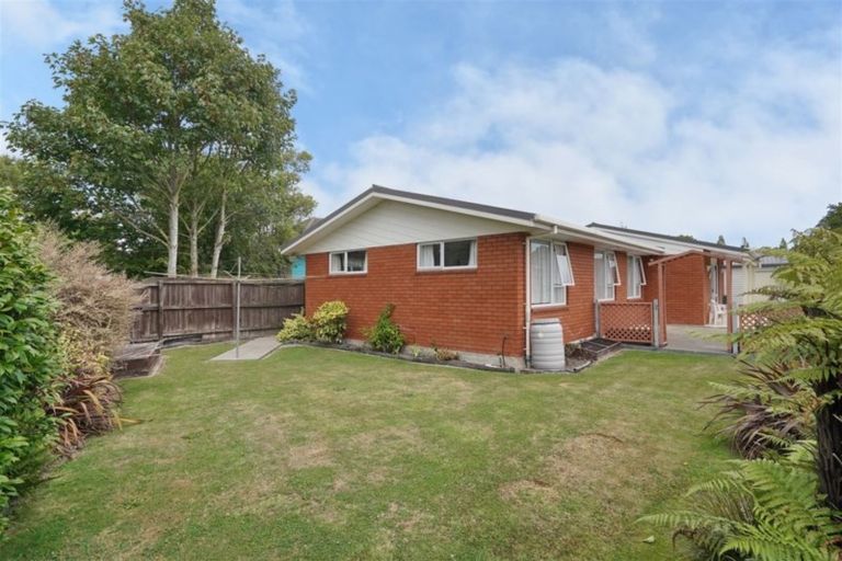 Photo of property in 2/15 Neville Street, Spreydon, Christchurch, 8024