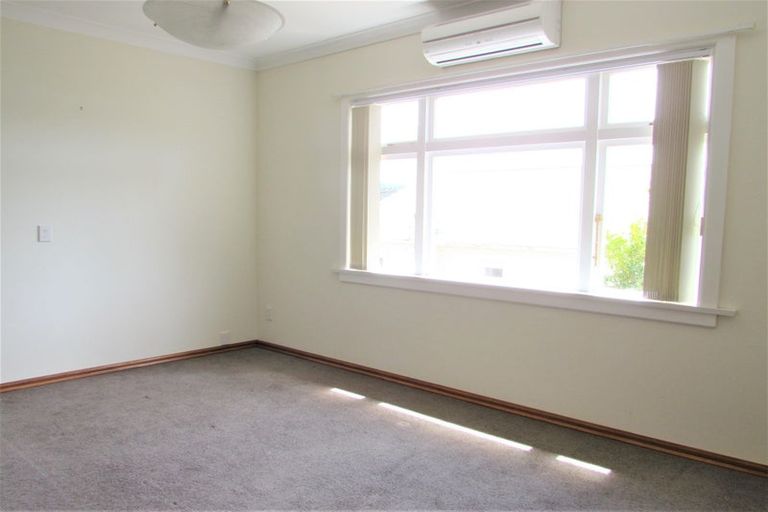 Photo of property in 59 Donald Street, Karori, Wellington, 6012