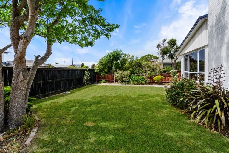 Photo of property in 109 Effingham Street, North New Brighton, Christchurch, 8083