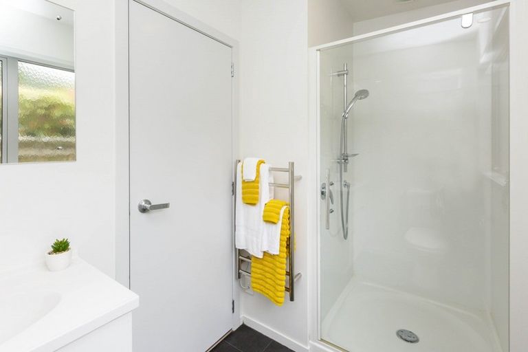 Photo of property in 16 Lane Street, Wallaceville, Upper Hutt, 5018