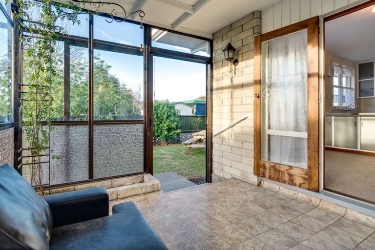 Photo of property in 104 Southampton Street West, Hastings, 4122