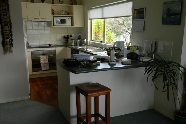Photo of property in 41a Riverstone Road, Te Atatu Peninsula, Auckland, 0610
