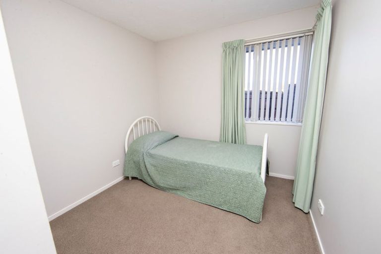 Photo of property in 2/134 Highsted Road, Casebrook, Christchurch, 8051