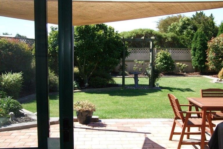 Photo of property in 36 Castletown Place, New Brighton, Christchurch, 8083