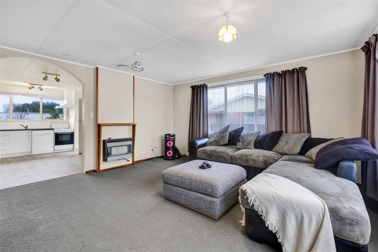 Photo of property in 33 Mangati Road, Bell Block, New Plymouth, 4312