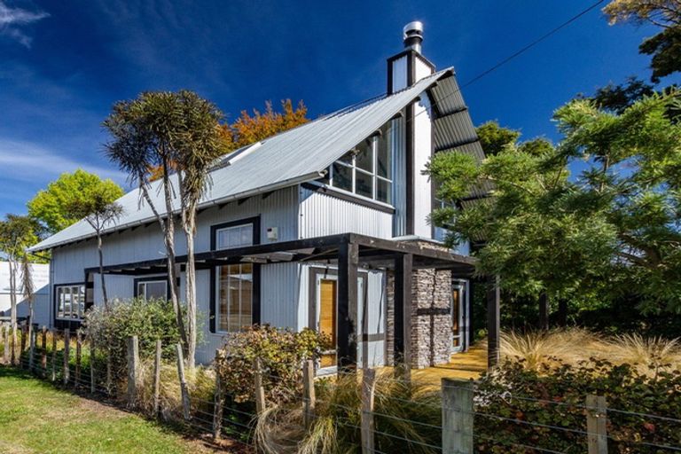 Photo of property in 31 Goldfinch Street, Ohakune, 4625