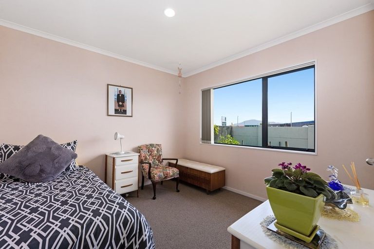 Photo of property in 10 Owhatiura Drive, Lynmore, Rotorua, 3010