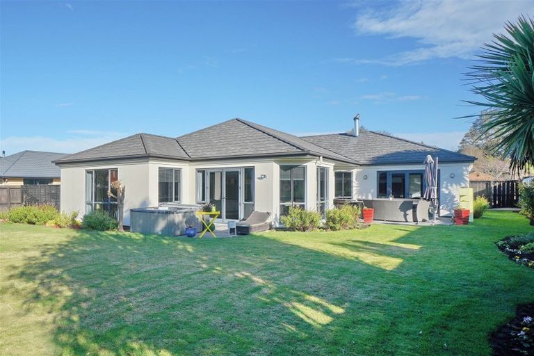 Photo of property in 2 The Stables, Woodend, 7610