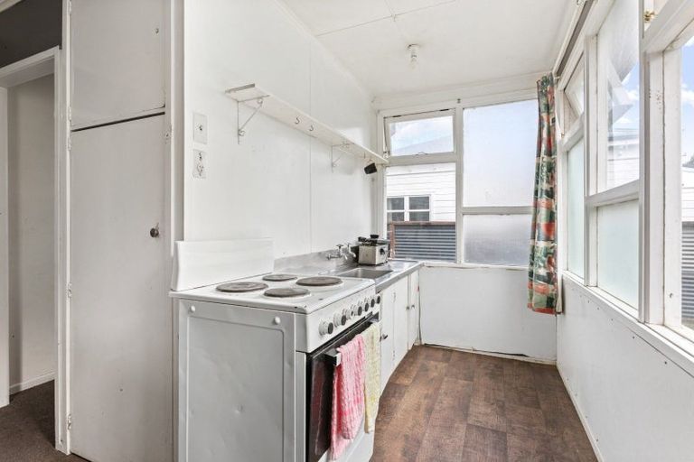 Photo of property in 62 Awapuni Road, Awapuni, Gisborne, 4010