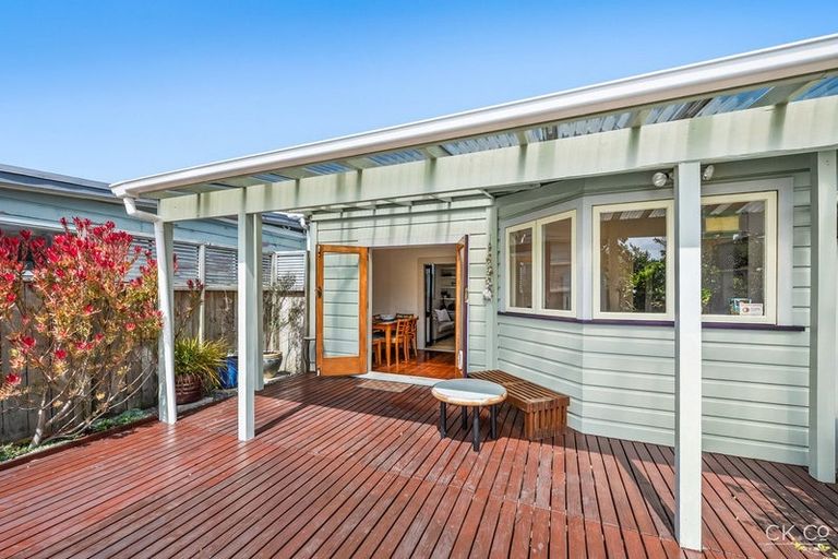 Photo of property in 15 Emerson Street, Petone, Lower Hutt, 5012