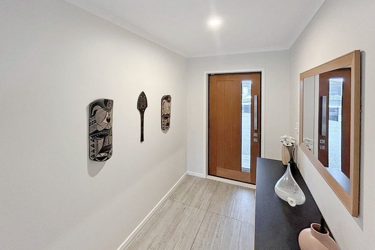 Photo of property in 13 Magnolia Crescent, Tawhero, Whanganui, 4501