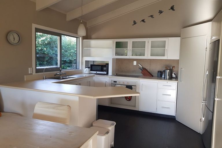 Photo of property in 56 The Circle, Manly, Whangaparaoa, 0930