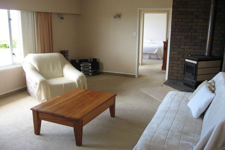 Photo of property in 220 Whirinaki Road, Eskdale, Napier, 4182