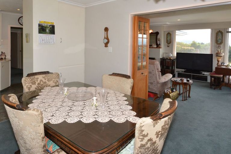 Photo of property in 171 Easther Crescent, Kew, Dunedin, 9012