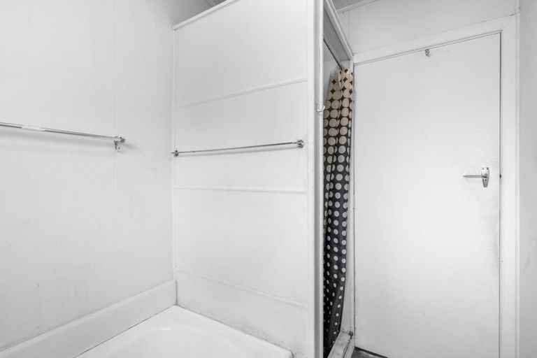 Photo of property in 28 Henderson Street, Kingswell, Invercargill, 9812