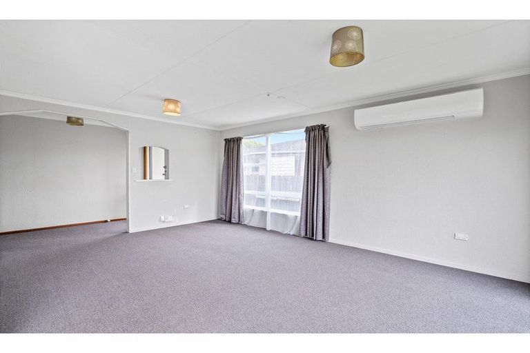 Photo of property in 71 Lauder Crescent, Heidelberg, Invercargill, 9812