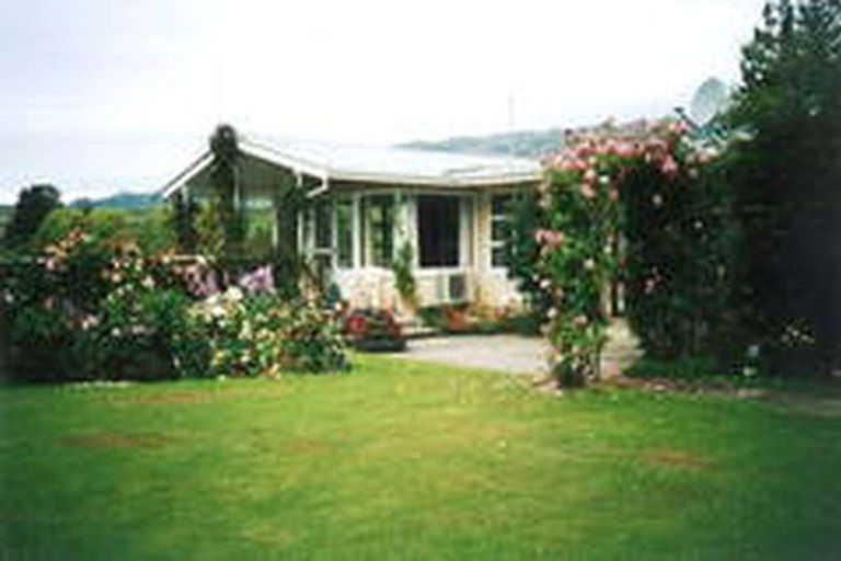 Photo of property in 21 Chirnside Terrace, Patearoa, Ranfurly, 9398