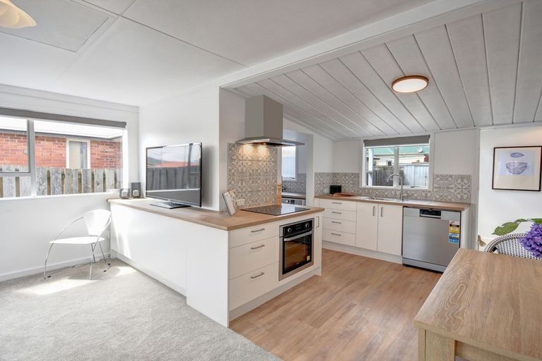 Photo of property in 13 De Carle Street, Saint Kilda, Dunedin, 9012